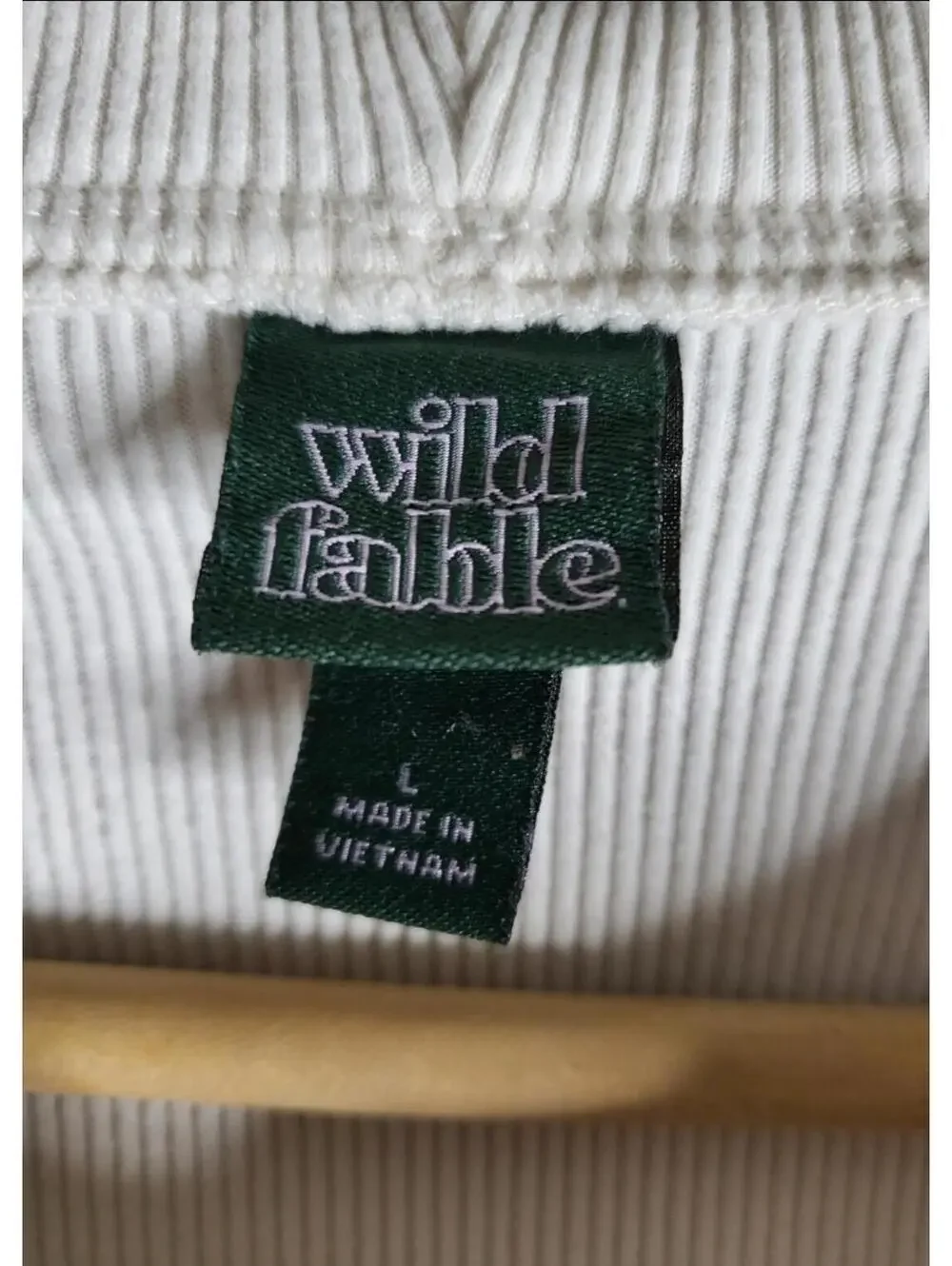Wild Fable Cream Colored Cropped Ribbed Zip Up Hoodie Size Large - Picture 2 of 9
